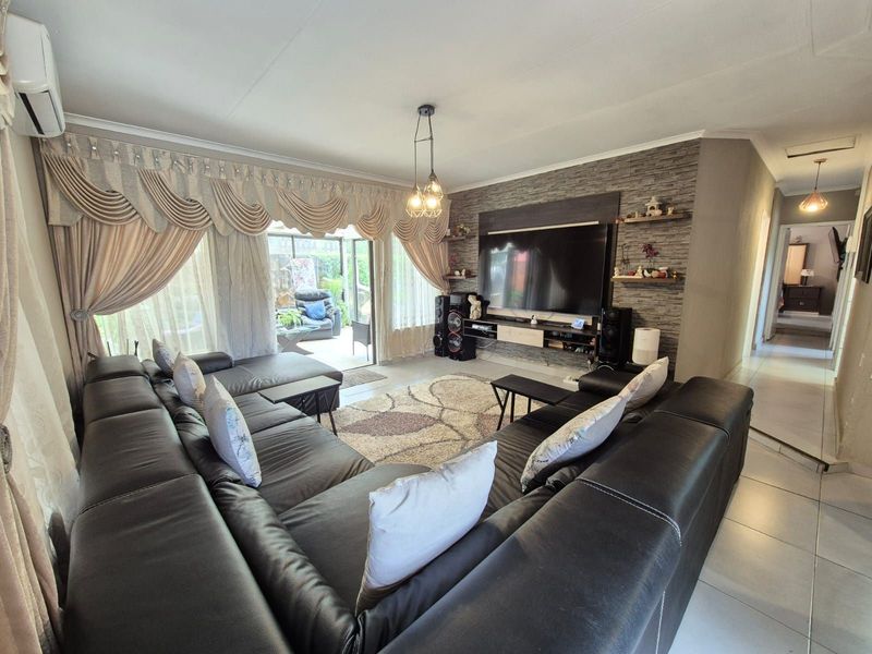 House For Sale in Boskruin - Photo 3