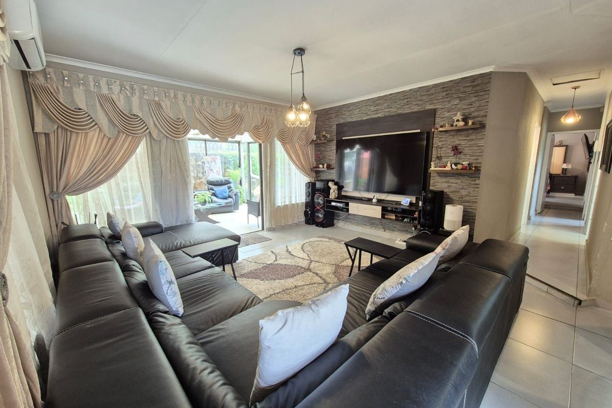 House For Sale in Boskruin - Photo 3