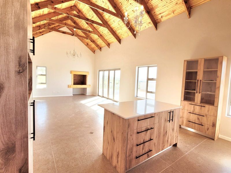 House For Sale in Saldanha Heights - Photo 3