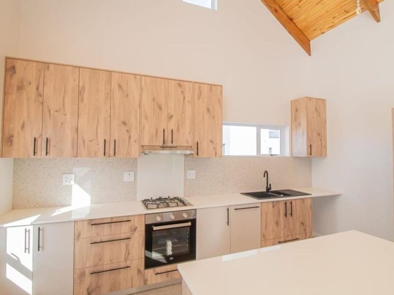 House For Sale in Saldanha Heights - Photo 7