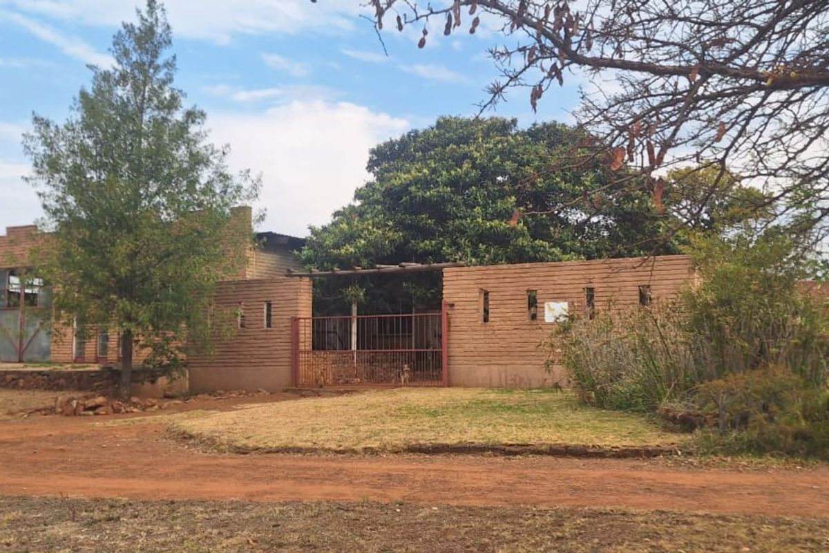 Farm For Sale in Randridge AH - Photo 3