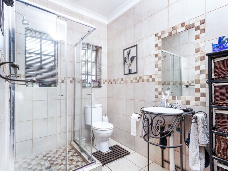 House For Sale in Blairgowrie - Photo 5