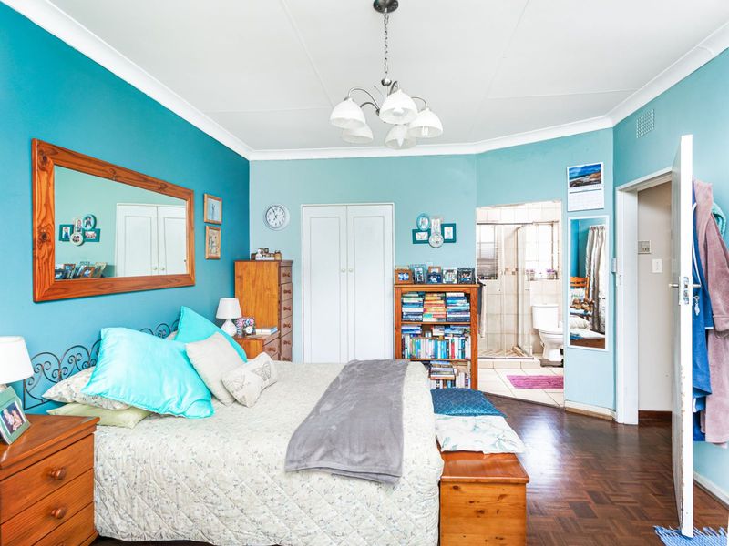 House For Sale in Blairgowrie - Photo 2