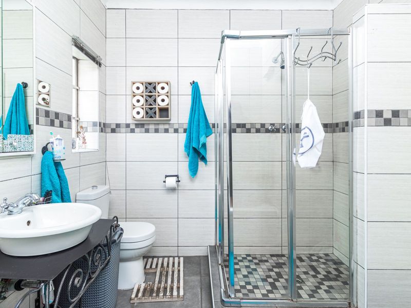 House For Sale in Blairgowrie - Photo 4