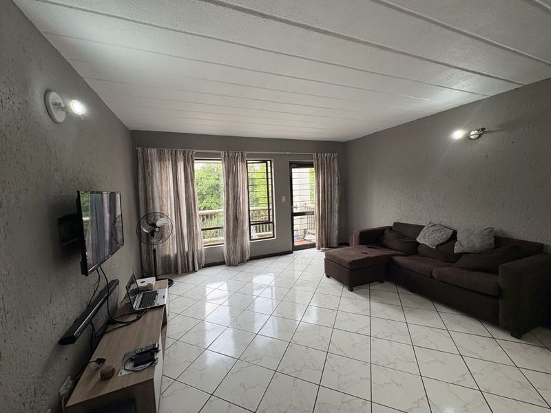 Apartment For Sale in Bloubosrand - Photo 6