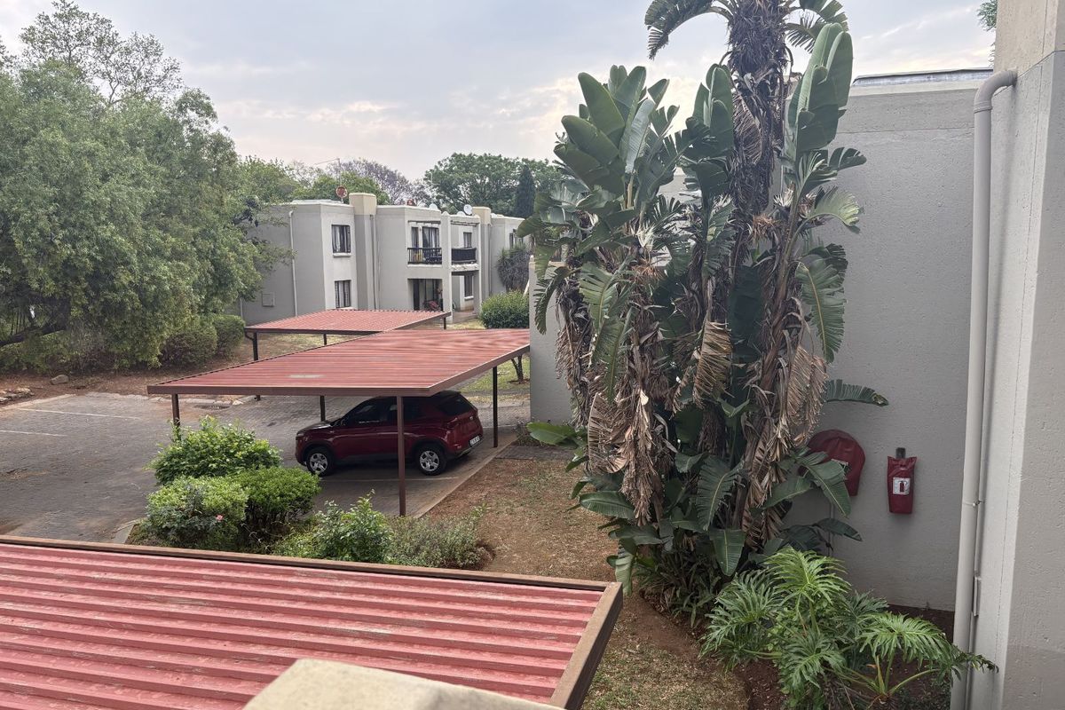 Apartment For Sale in Bloubosrand - Photo 3