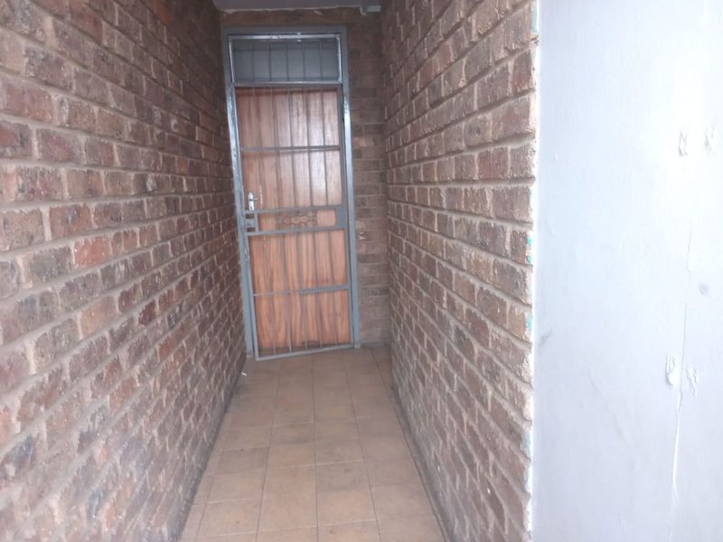 Apartment For Sale in Pretoria Central - Photo 7