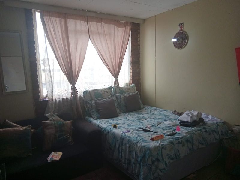 Apartment For Sale in Pretoria Central - Photo 4