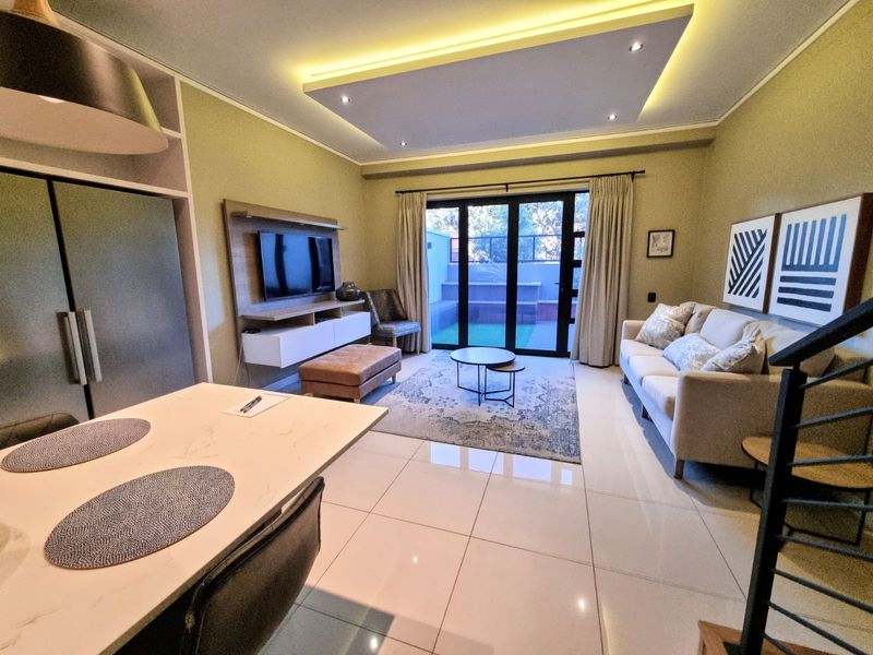 Townhouse For Sale in Hazelwood - Photo 5