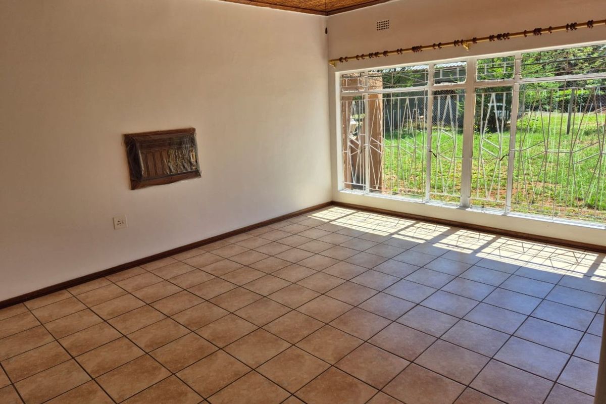 House For Sale in Kuruman Central - Photo 3