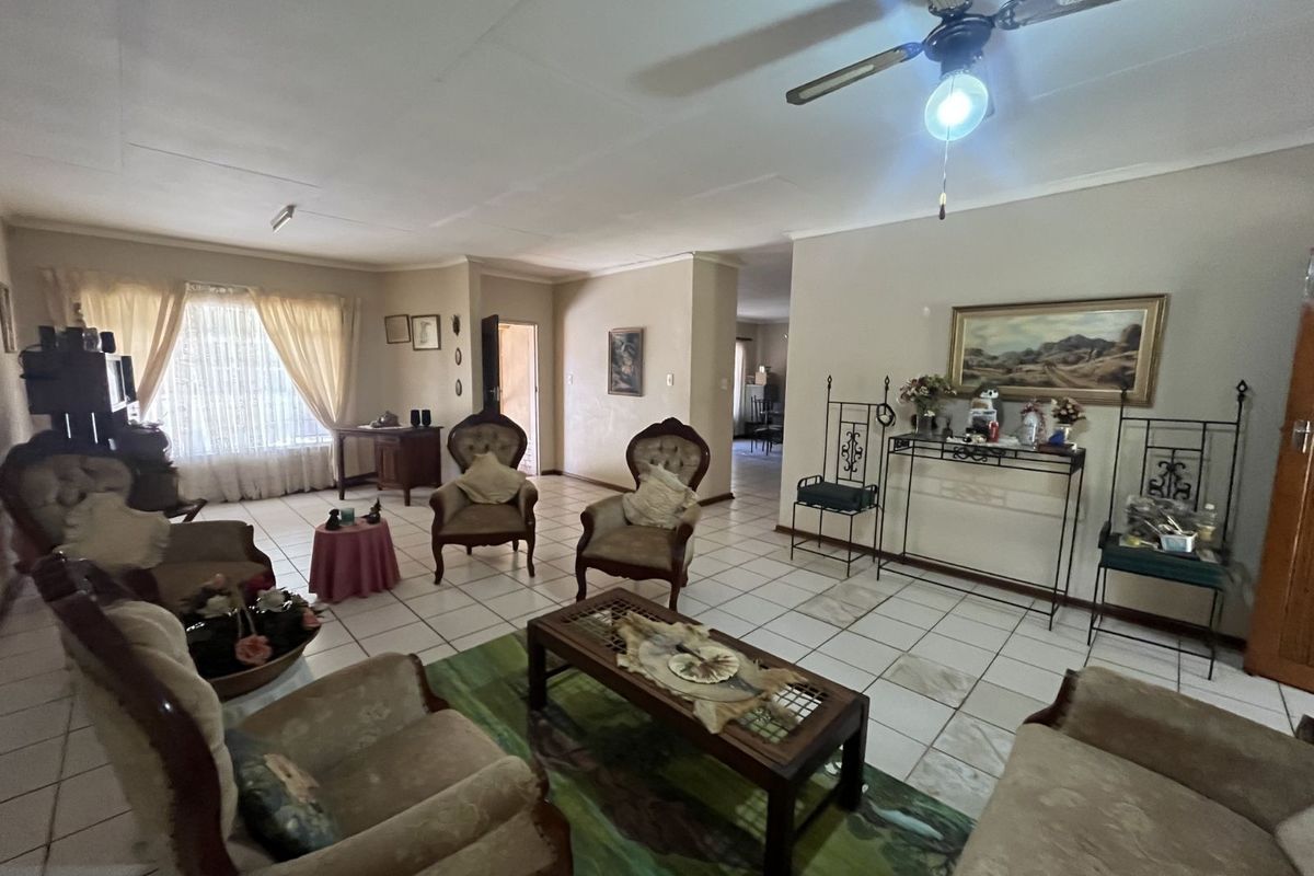 Townhouse For Sale in Mookgopong Central - Photo 5