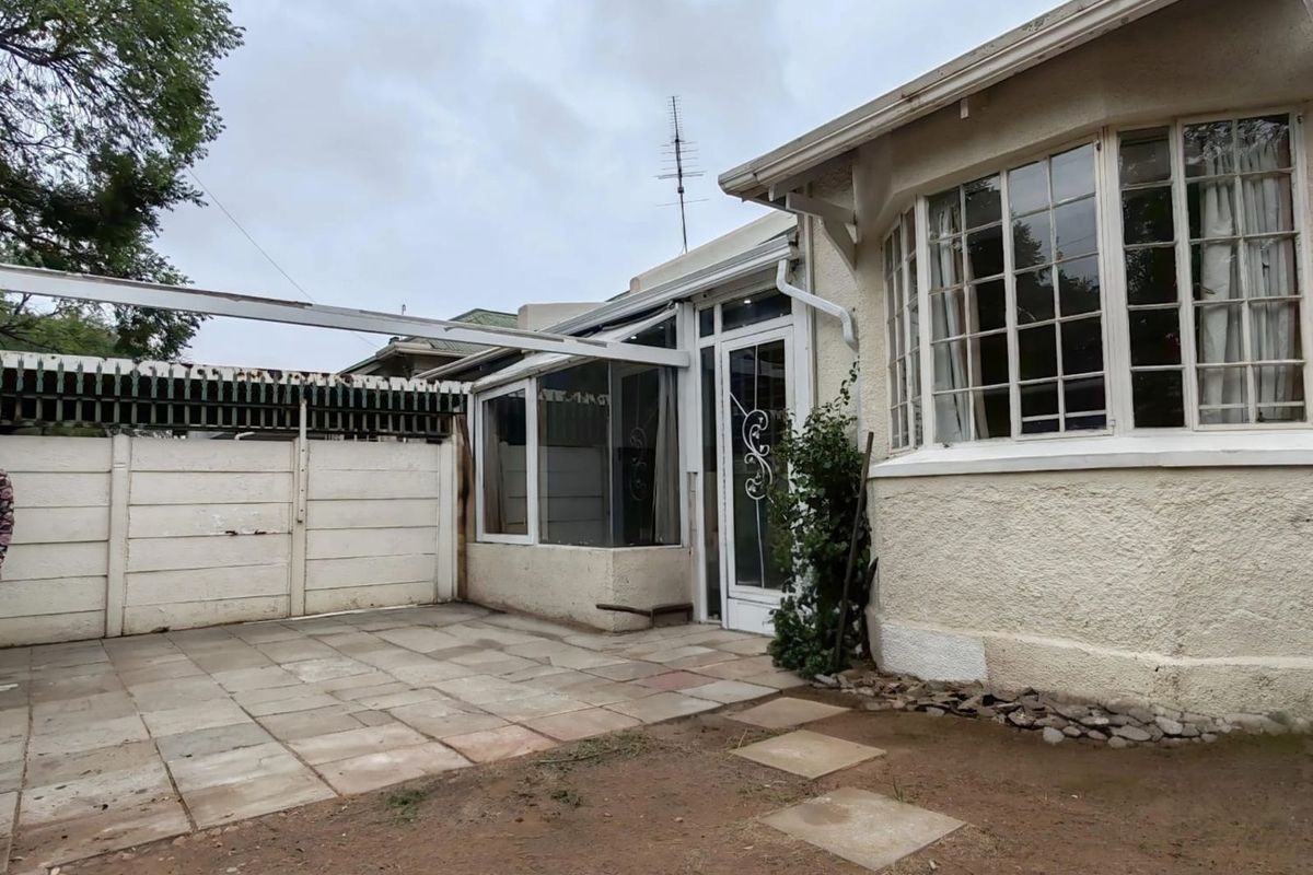 House For Sale in Benoni Central - Photo 4