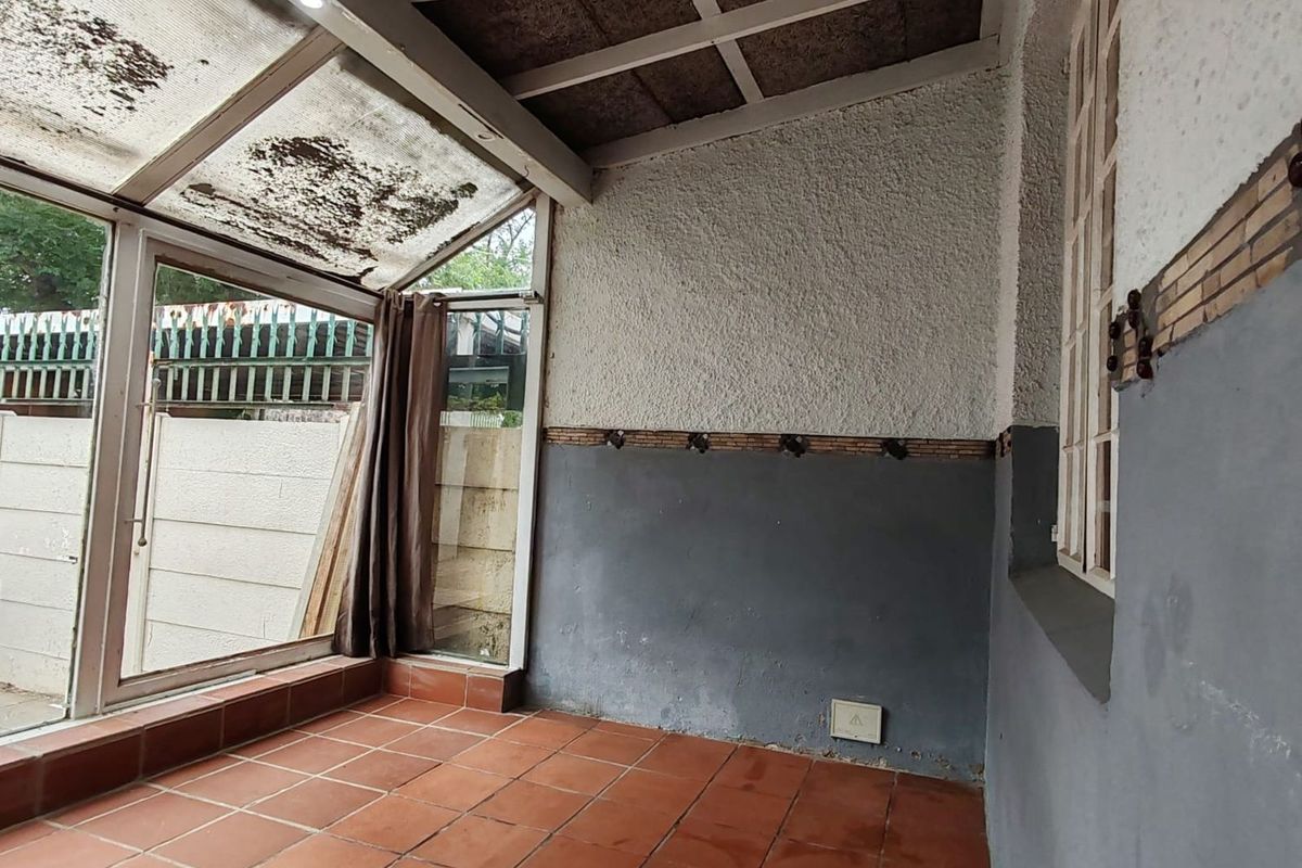 House For Sale in Benoni Central - Photo 2