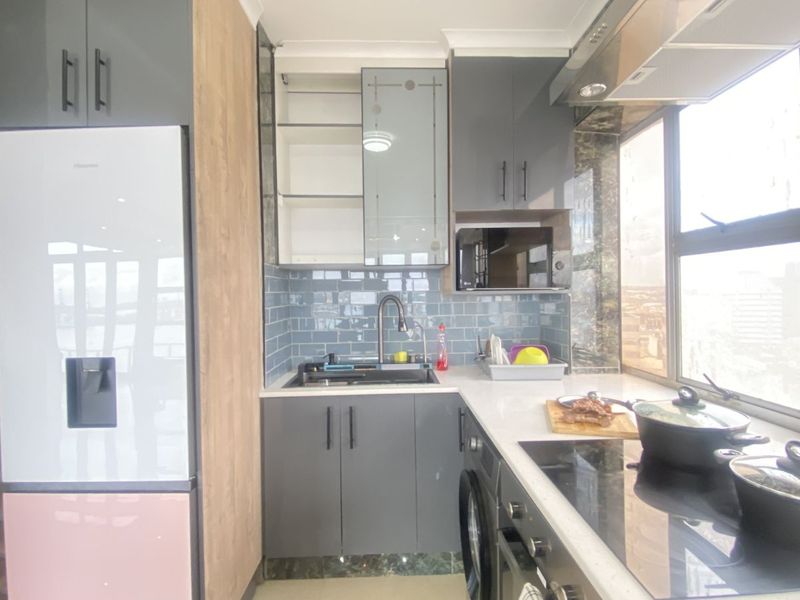 Apartment For Sale in Esplanade - Photo 8