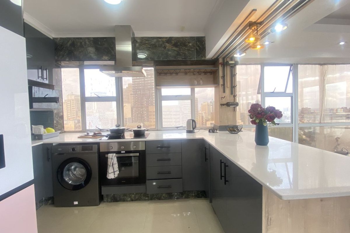 Apartment For Sale in Esplanade - Photo 3