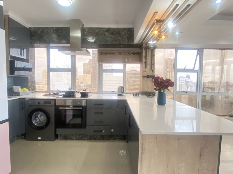 Apartment For Sale in Esplanade - Photo 4