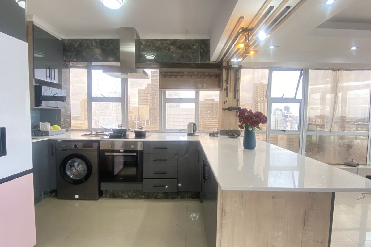 Apartment For Sale in Esplanade - Photo 4