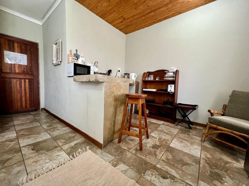 Guest House For Sale in Breyten Central - Photo 10