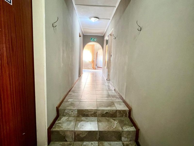 Guest House For Sale in Breyten Central - Photo 6
