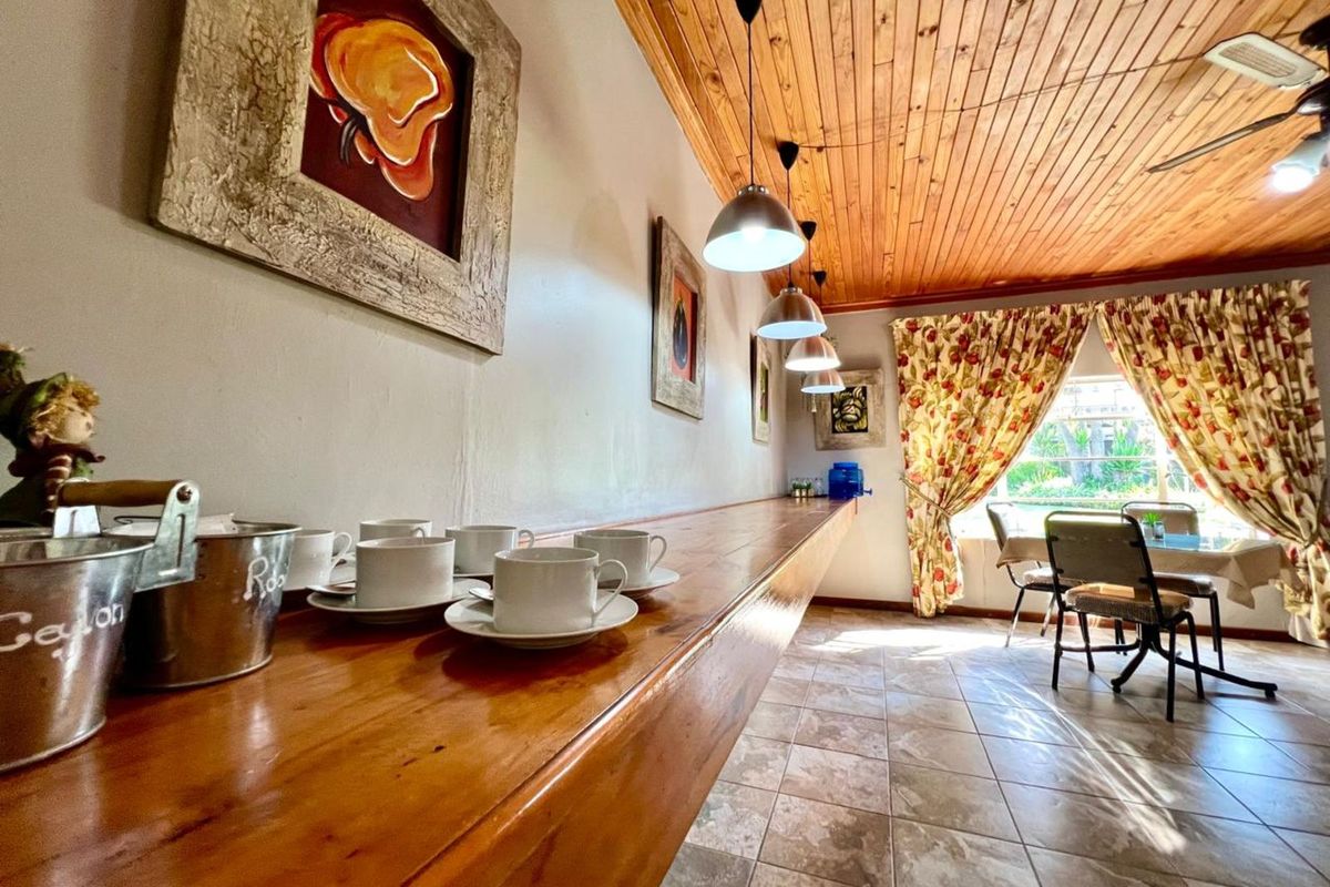 Guest House For Sale in Breyten Central - Photo 3