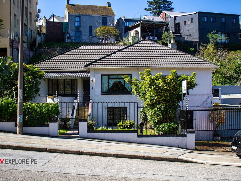 House For Sale in Gqeberha Central - Photo 2