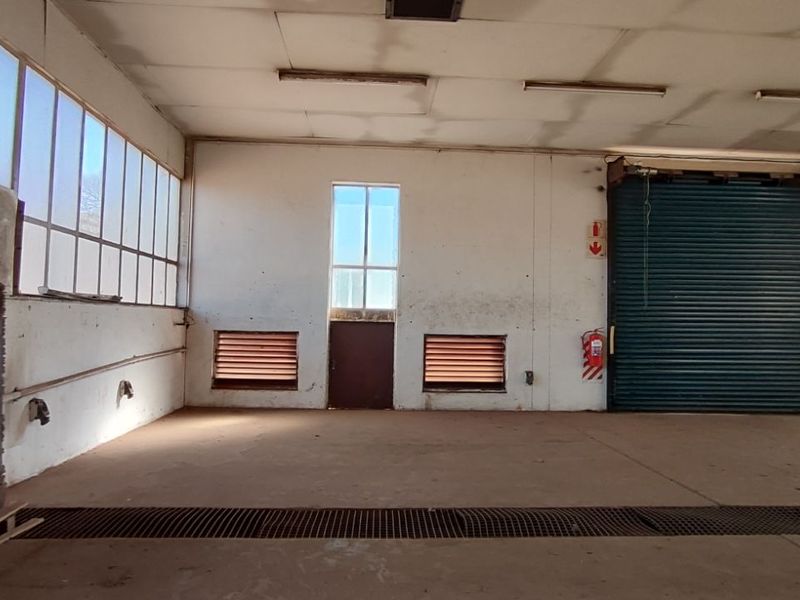 Industrial To Rent in Waltloo - Photo 3