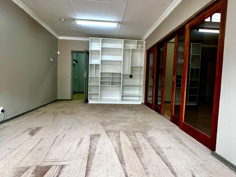 House For Sale in Ermelo Central - Photo 8