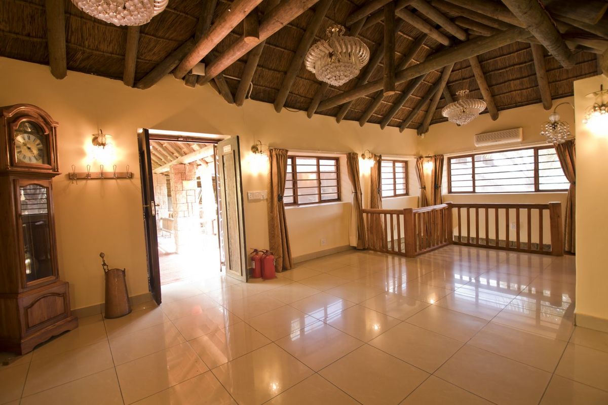 House For Sale in Menkenkop - Photo 5