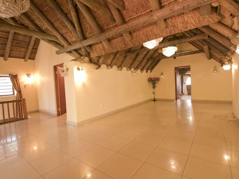 House For Sale in Menkenkop - Photo 4