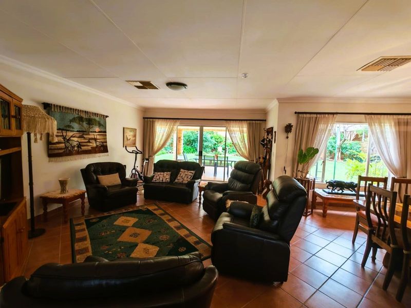 House For Sale in Bela Bela Central - Photo 3