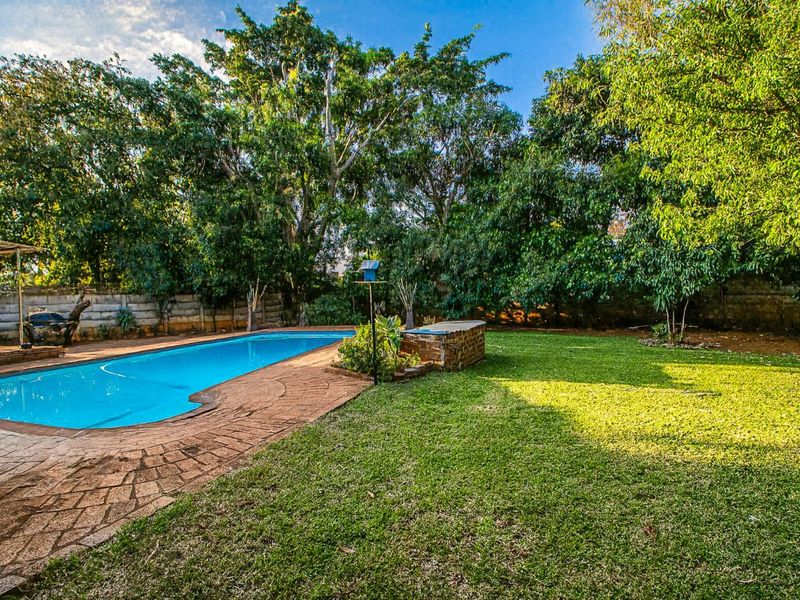 House For Sale in Sinoville - Photo 3