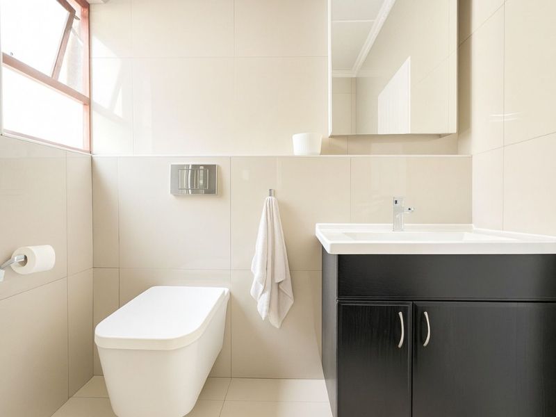 Apartment For Sale in Paulshof - Photo 10