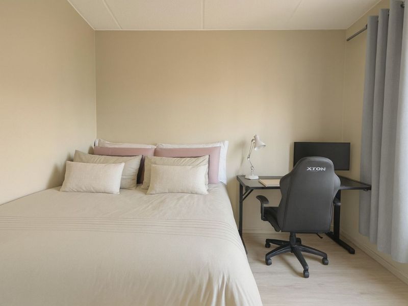 Apartment For Sale in Paulshof - Photo 7