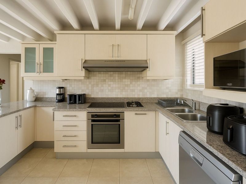 Apartment For Sale in Paulshof - Photo 3