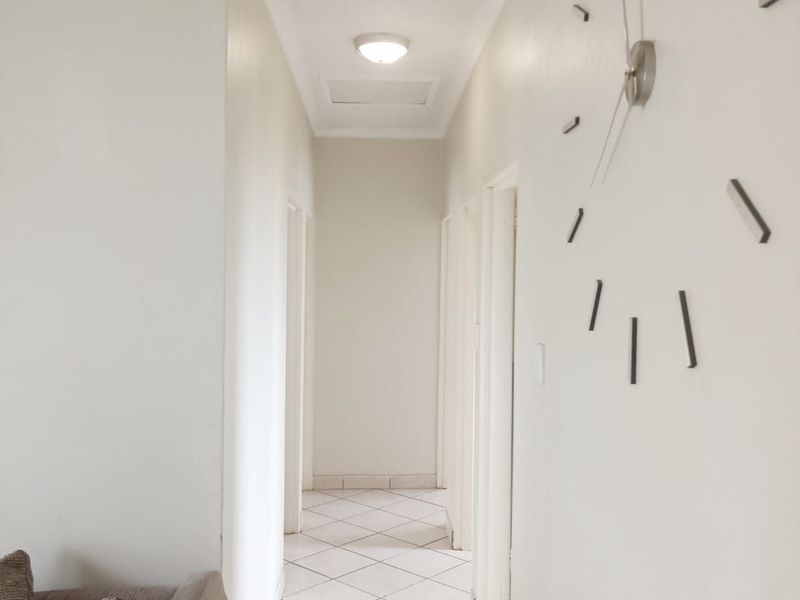 House For Sale in Dawn Park - Photo 10