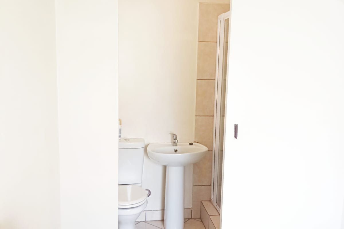 House For Sale in Dawn Park - Photo 3