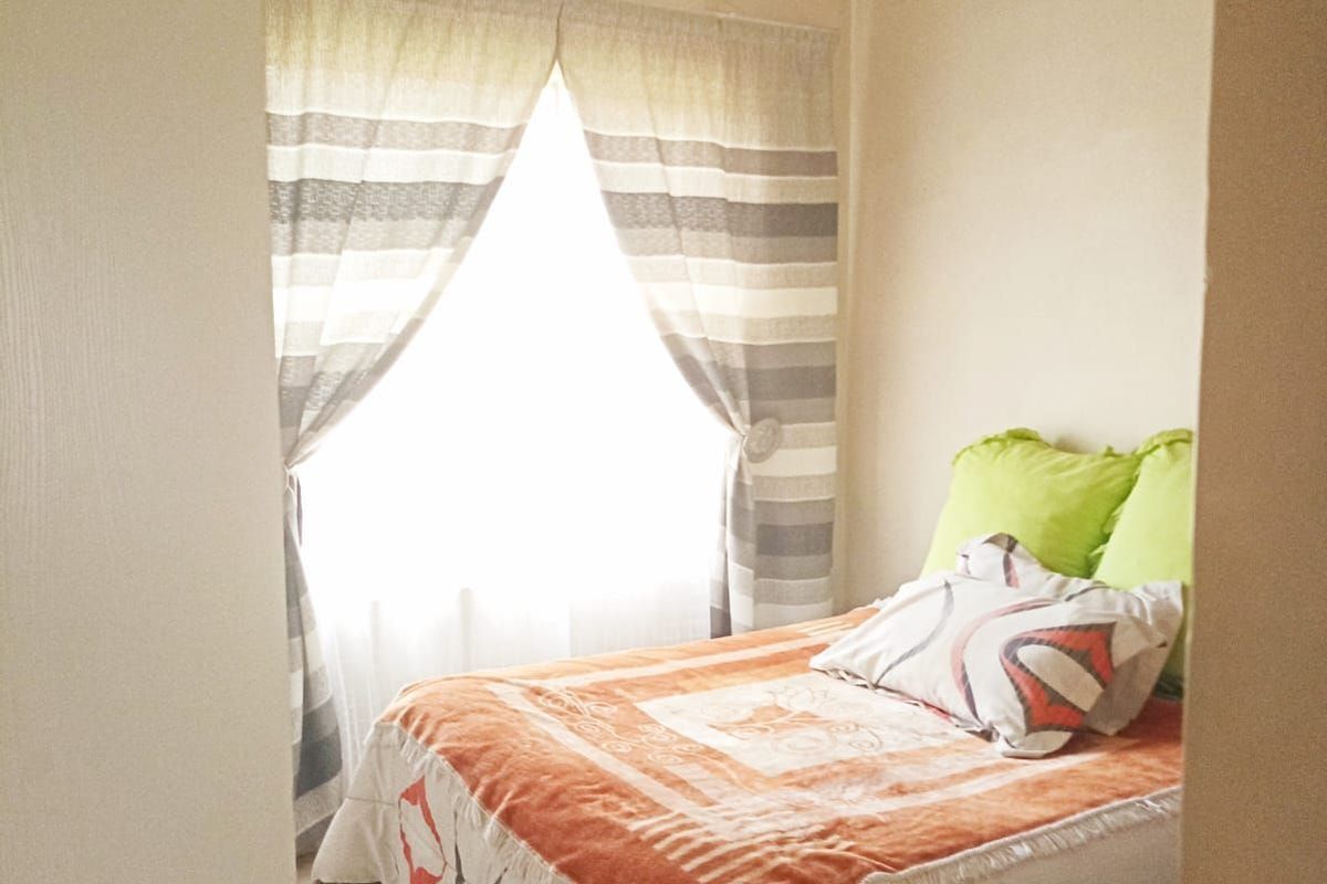 House For Sale in Dawn Park - Photo 2