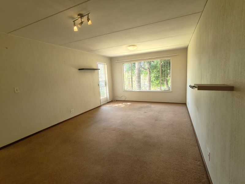Apartment For Sale in Kensington B - Photo 3