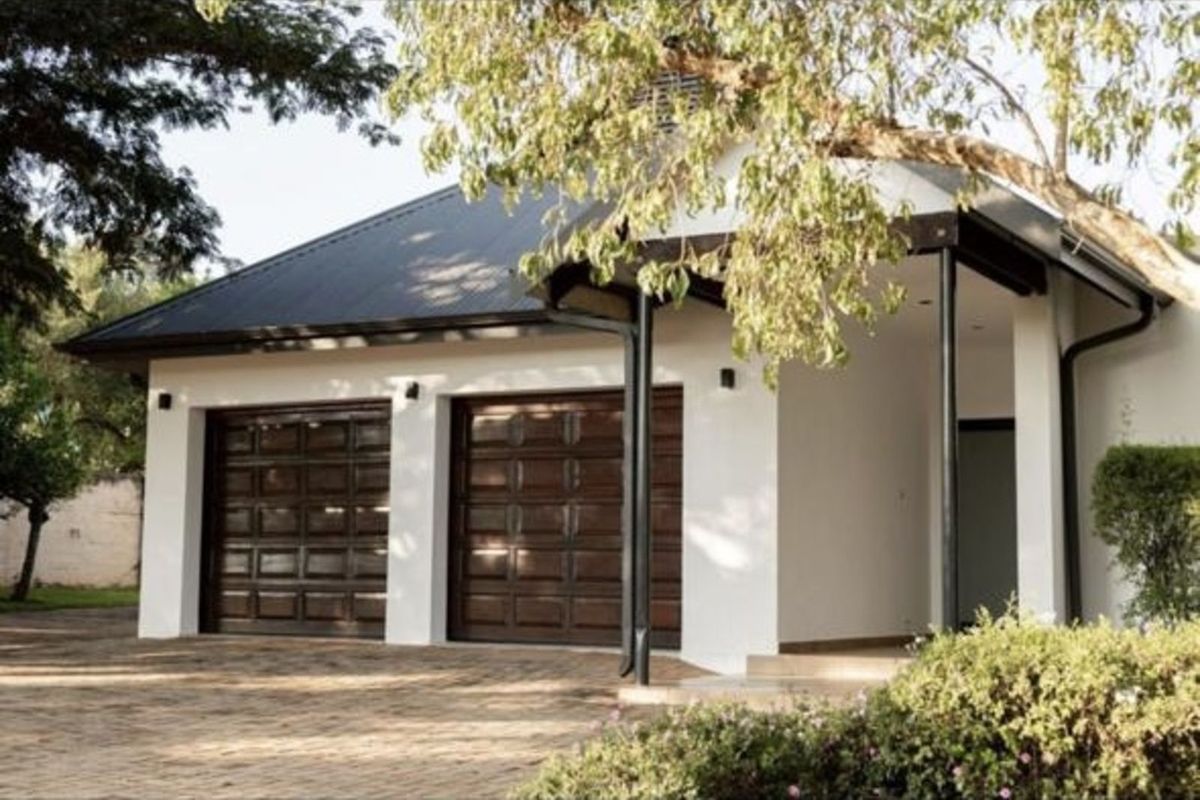 House For Sale in Doornhoek Equestrian Estate - Photo 2