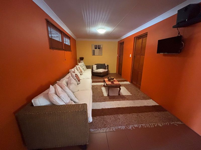 House For Sale in Wilro Park - Photo 4