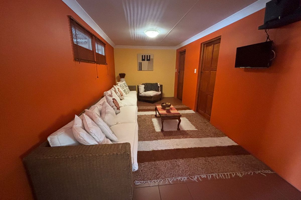 House For Sale in Wilro Park - Photo 4