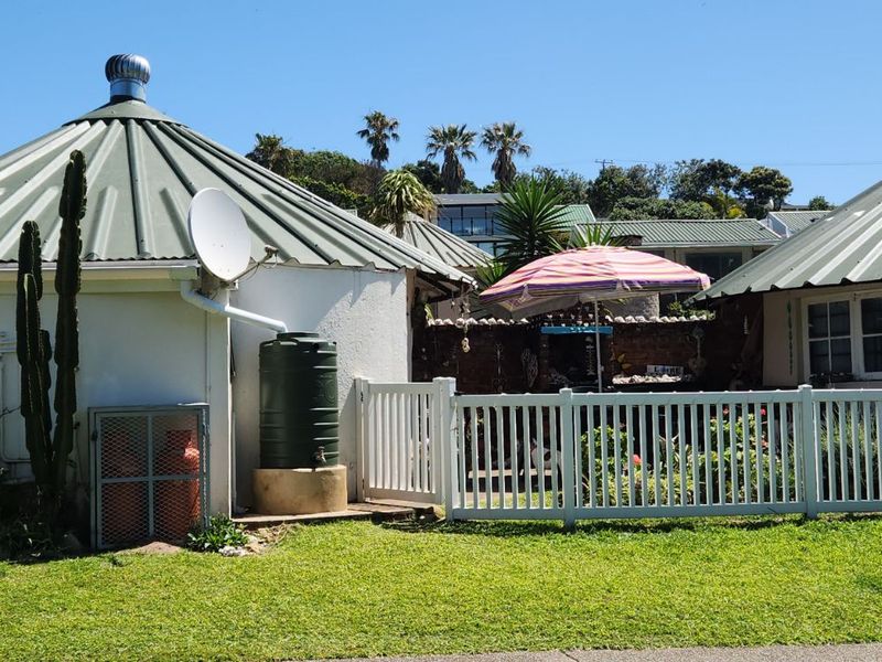 House For Sale in Cintsa West - Photo 5