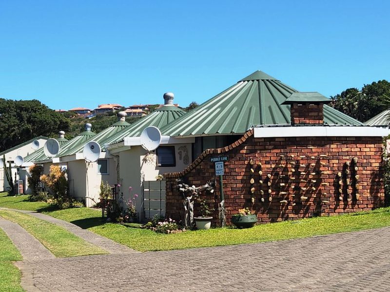 House For Sale in Cintsa West - Photo 2