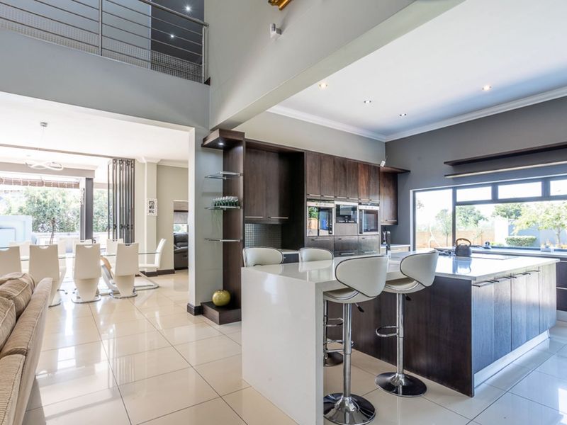 House For Sale in Mooikloof - Photo 8