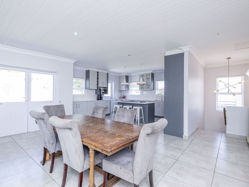 House For Sale in Mount Royal Golf Estate - Photo 7