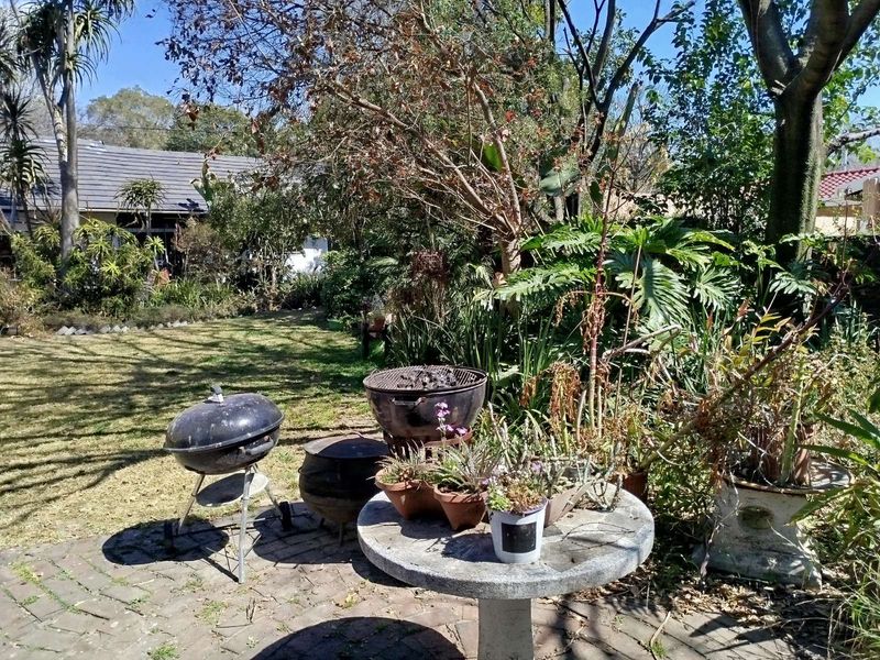 House For Sale in Bramley North - Photo 8