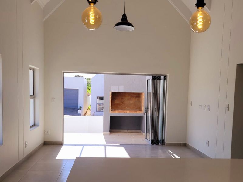 House For Sale in Saldanha Heights - Photo 10