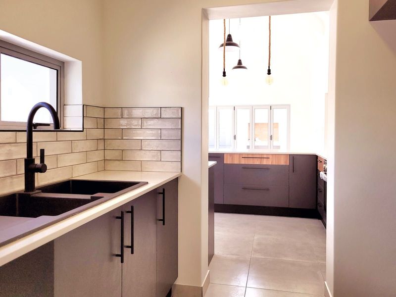 House For Sale in Saldanha Heights - Photo 4