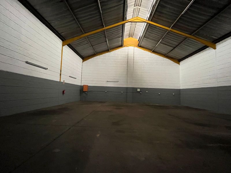 Industrial To Rent in Silvertondale - Photo 4