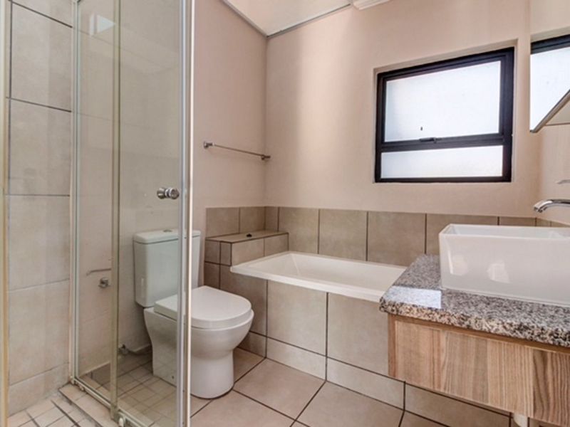 Apartment For Sale in Beverley - Photo 7